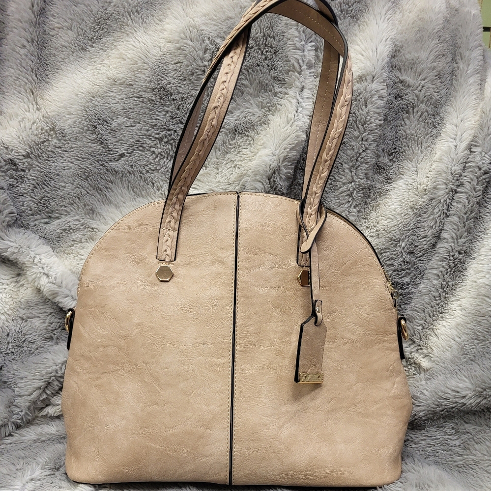 Tan Mellow World Shoulder bag